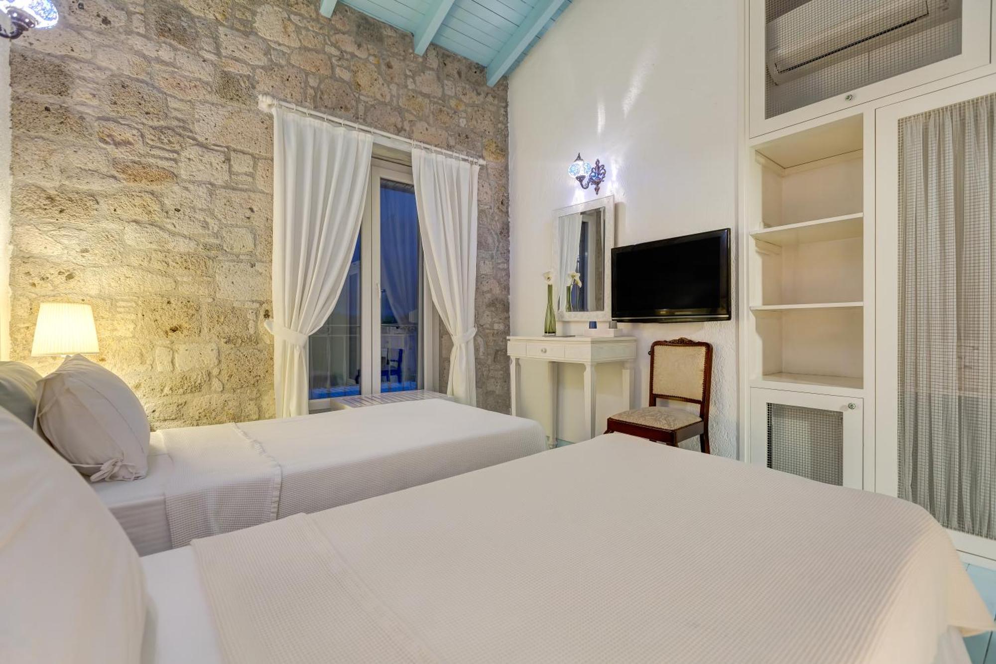 Beyazhan Hotel Alaçatı Luaran gambar